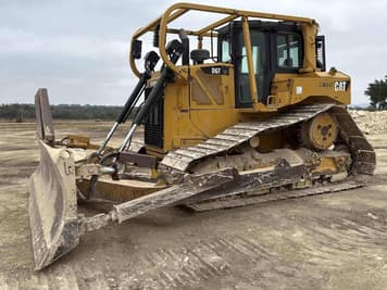 Main image Caterpillar D6T LGP